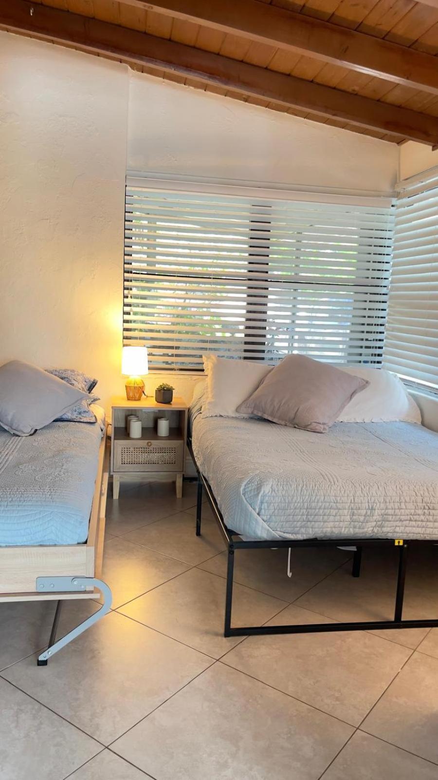 Casa vacanze Pool House Heated Swimming Pool Family Getaway Cutler Bay