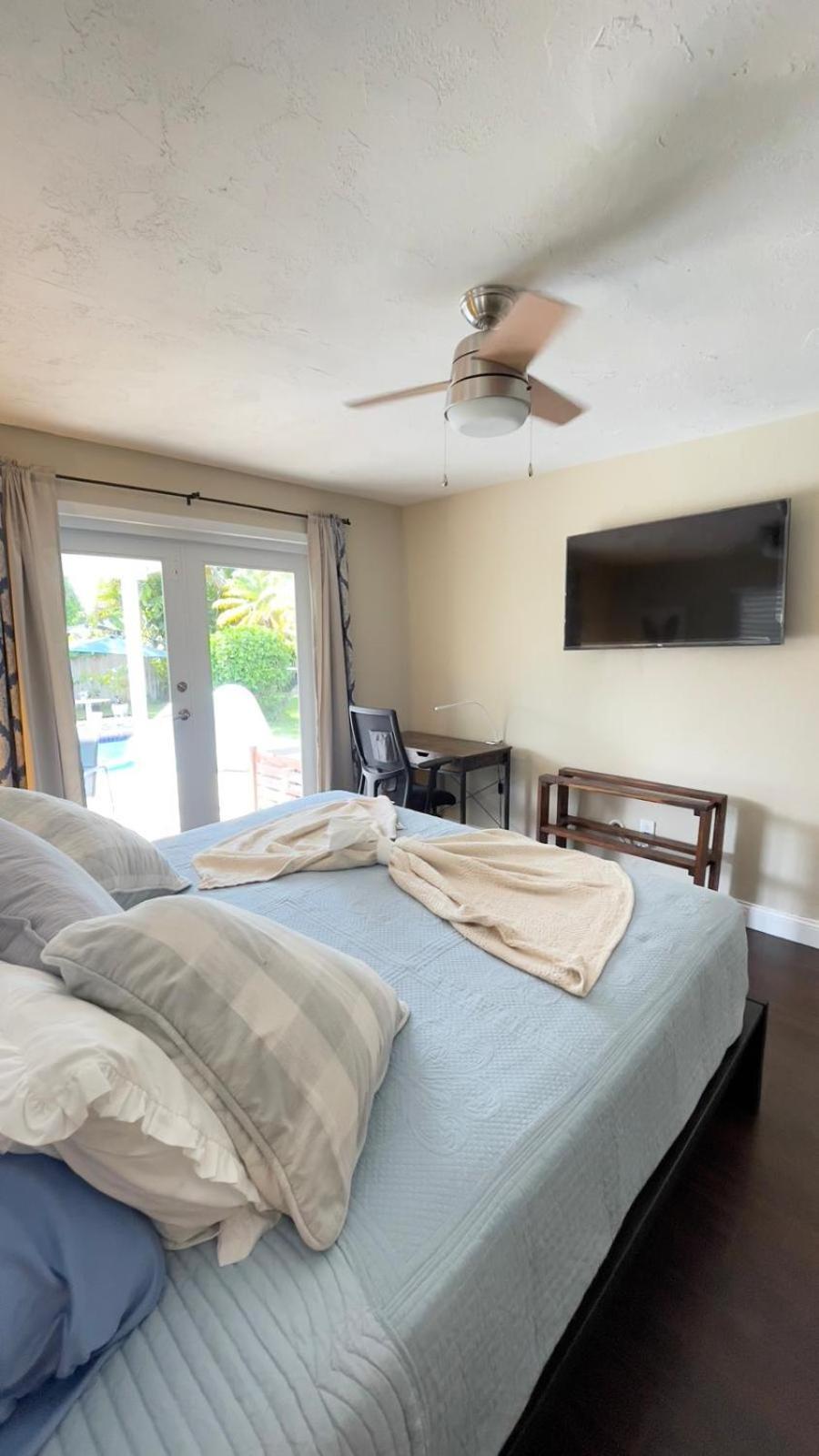 Casa vacanze Pool House Heated Swimming Pool Family Getaway Cutler Bay