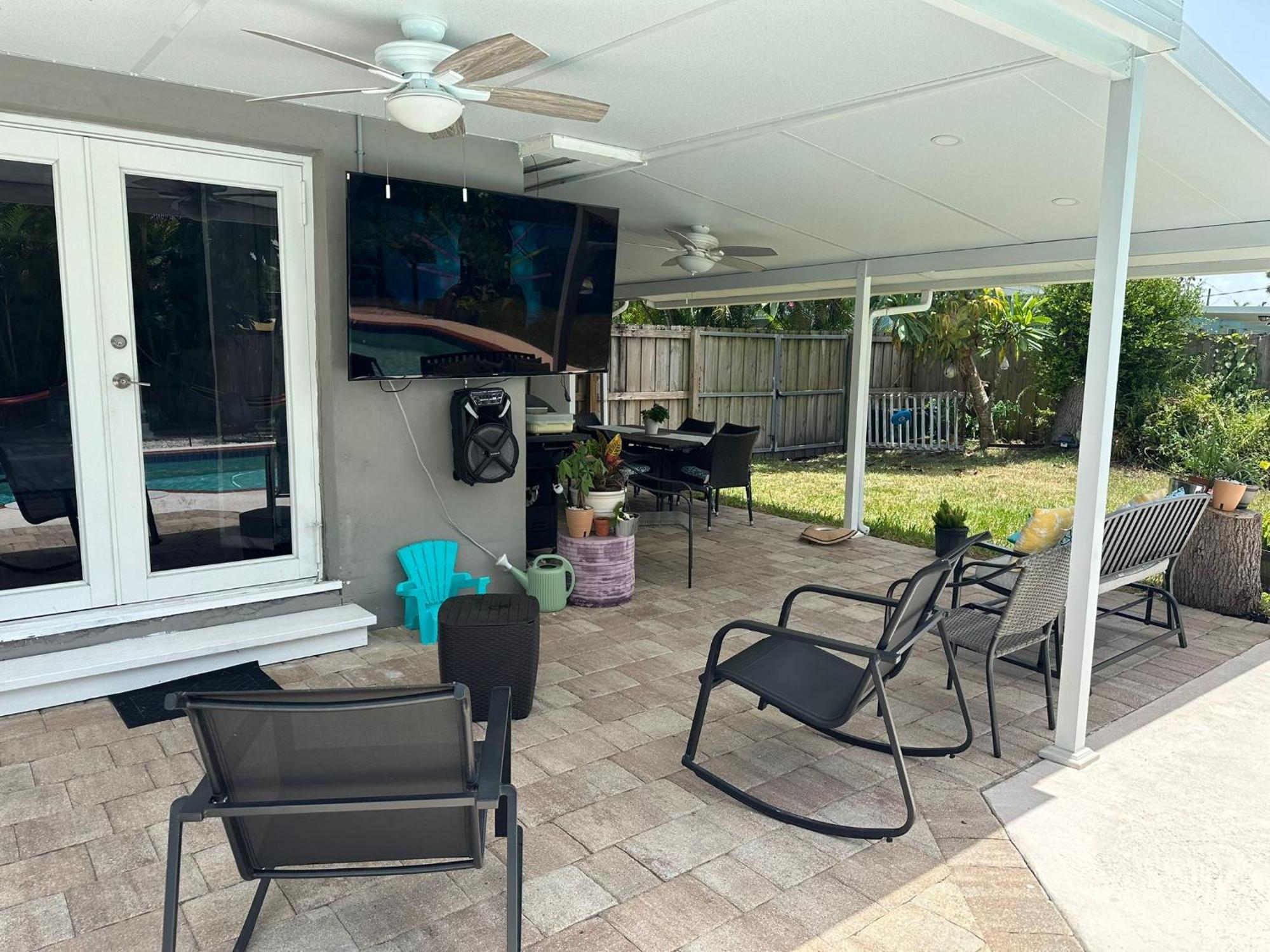 Holiday home Pool House Heated Swimming Pool Family Getaway