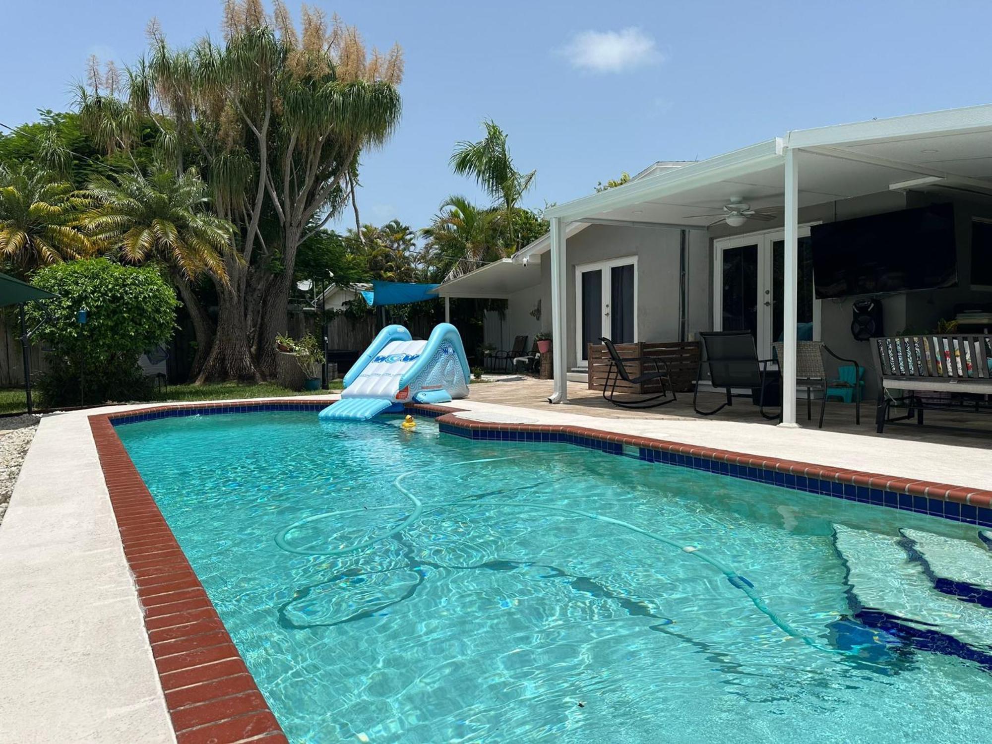 Holiday home Pool House Heated Swimming Pool Family Getaway Cutler Bay