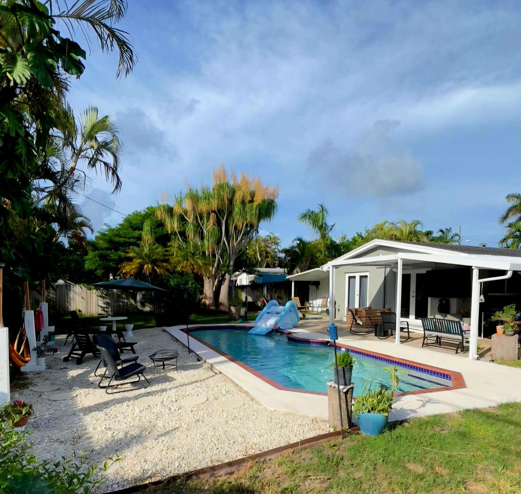 Casa vacanze Pool House Heated Swimming Pool Family Getaway *